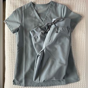 Figs XXS/XSP Dusty Blue Scrub Set - Limited Edition Color